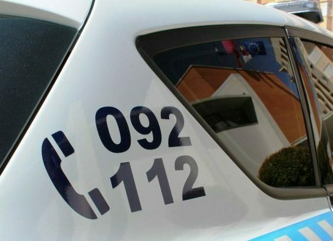 vehiculo policia local