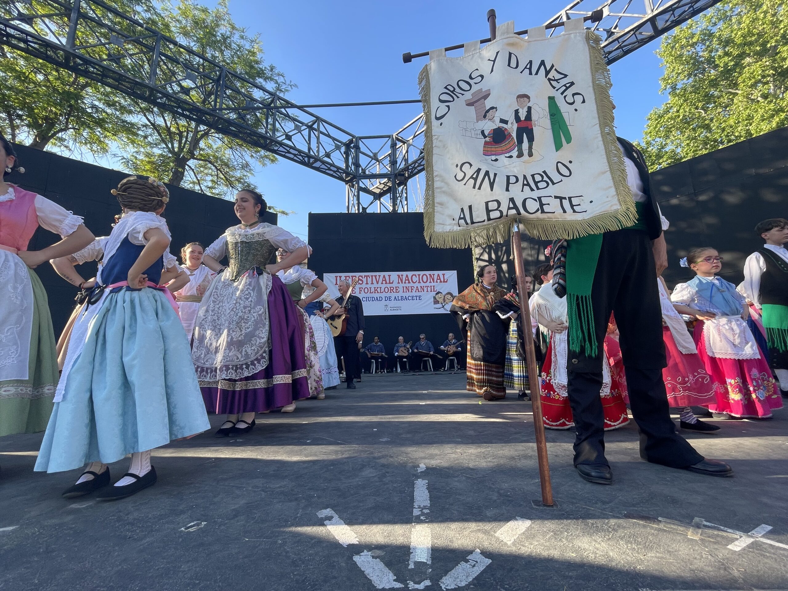 Coros y Danzas San Pablo