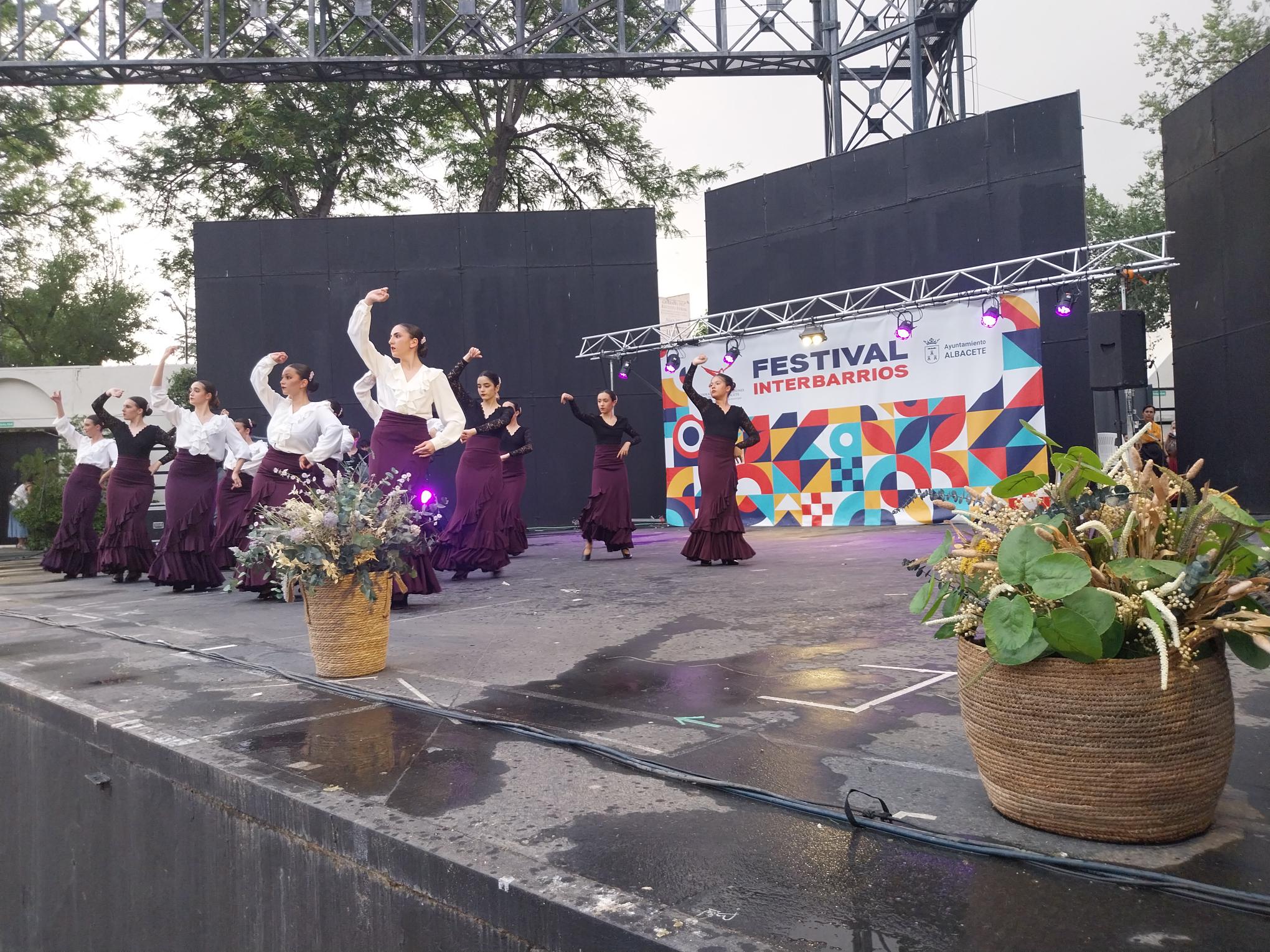 XXXIII Festival Interbarrios