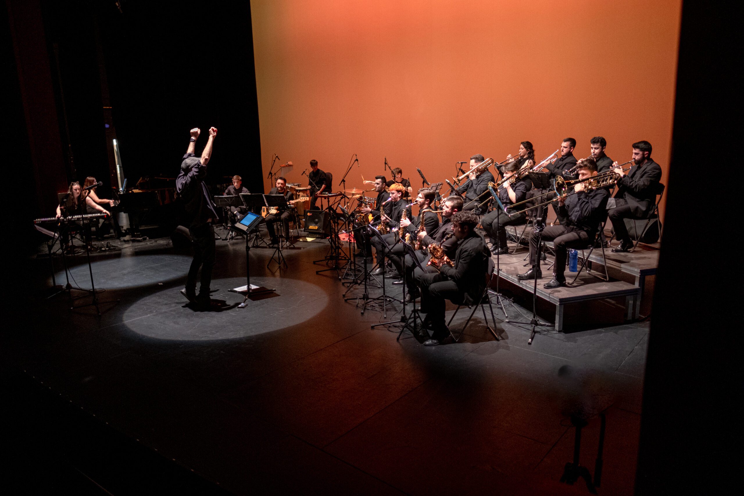 local: la Big Band del Conservatorio Superior de clm