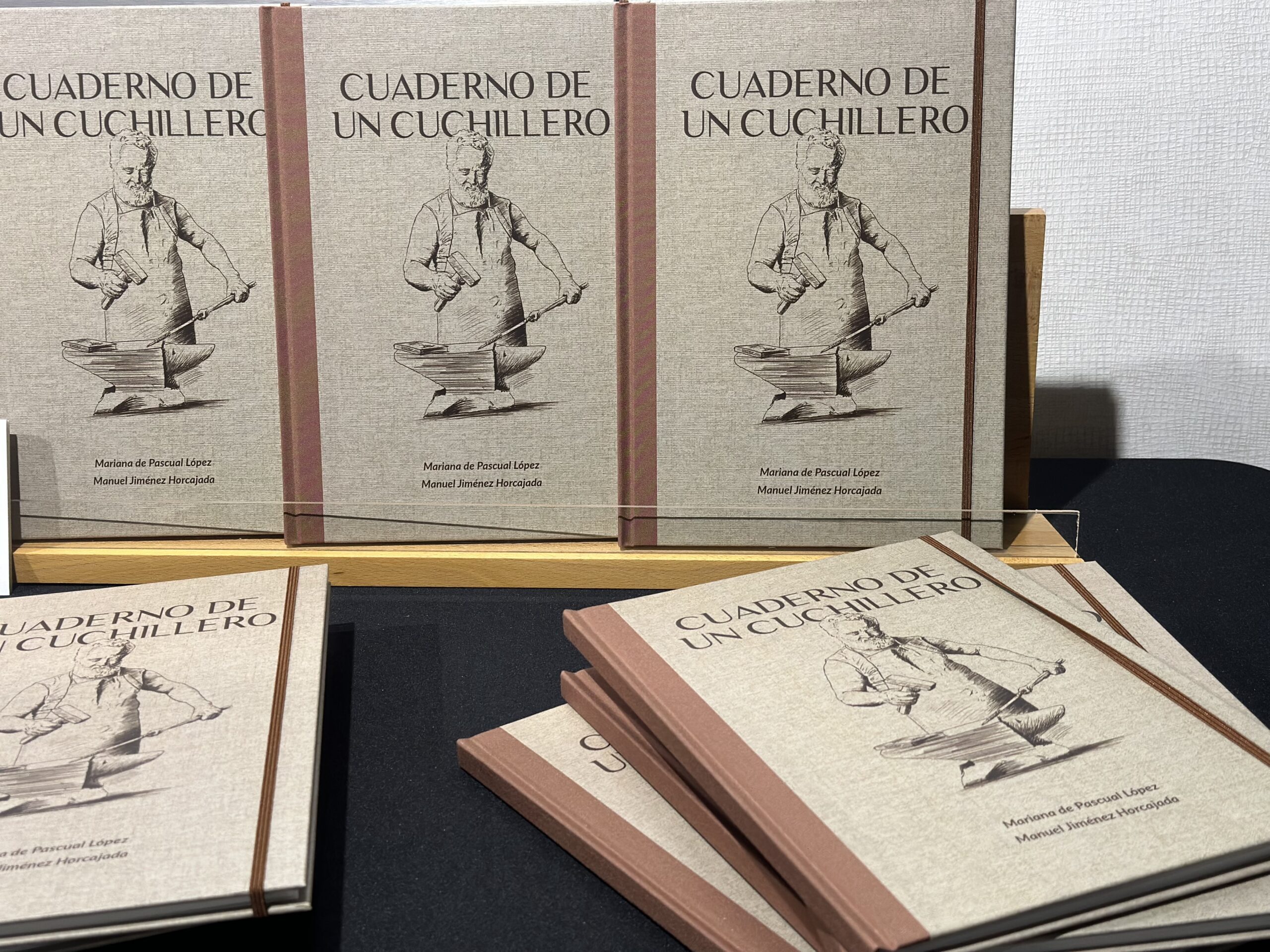 libro cuaderno de un cuchillero