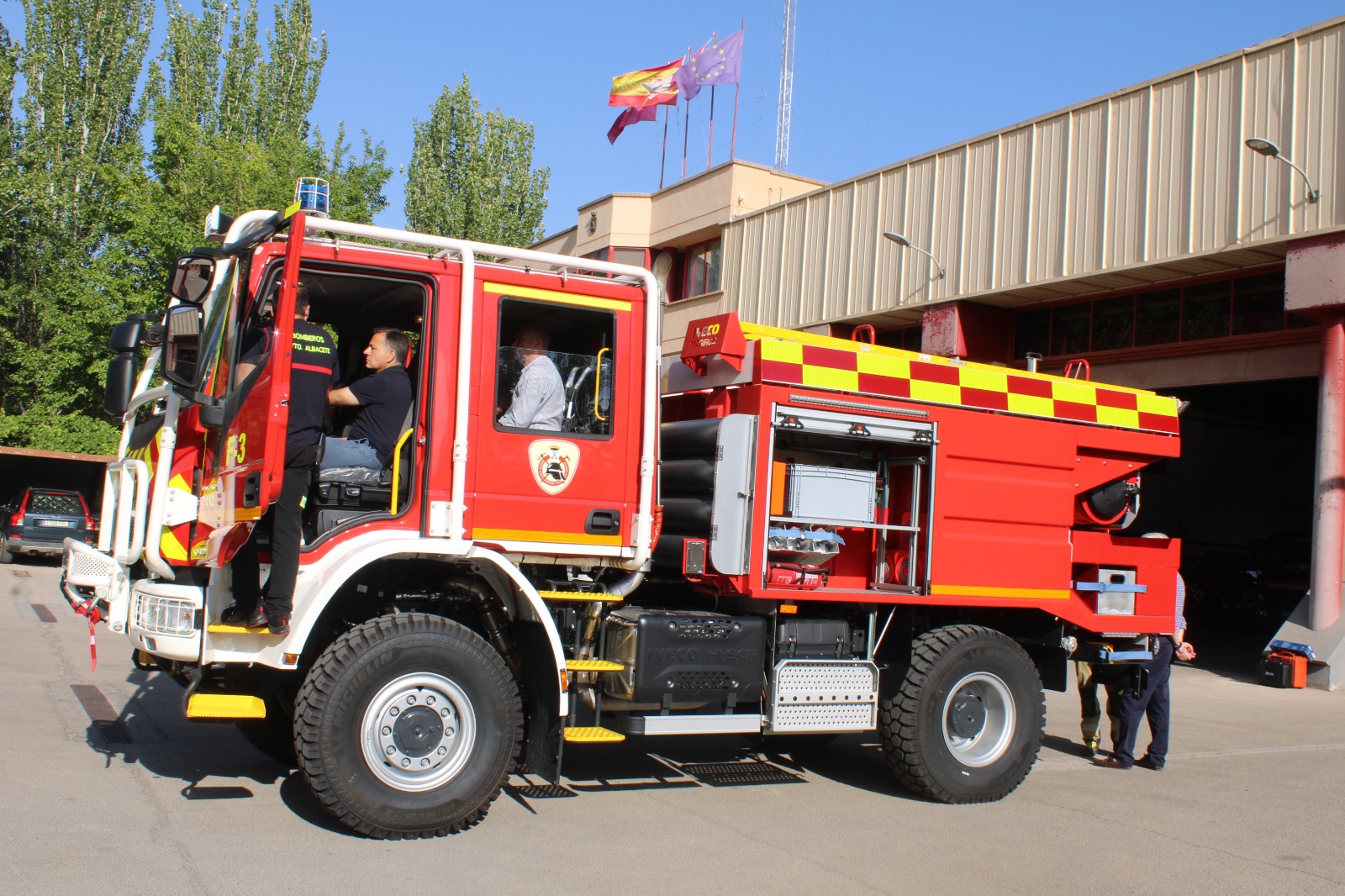 Nuevo camión de Bomberos Albacete