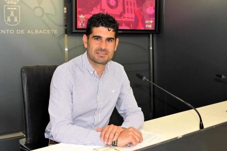 José González