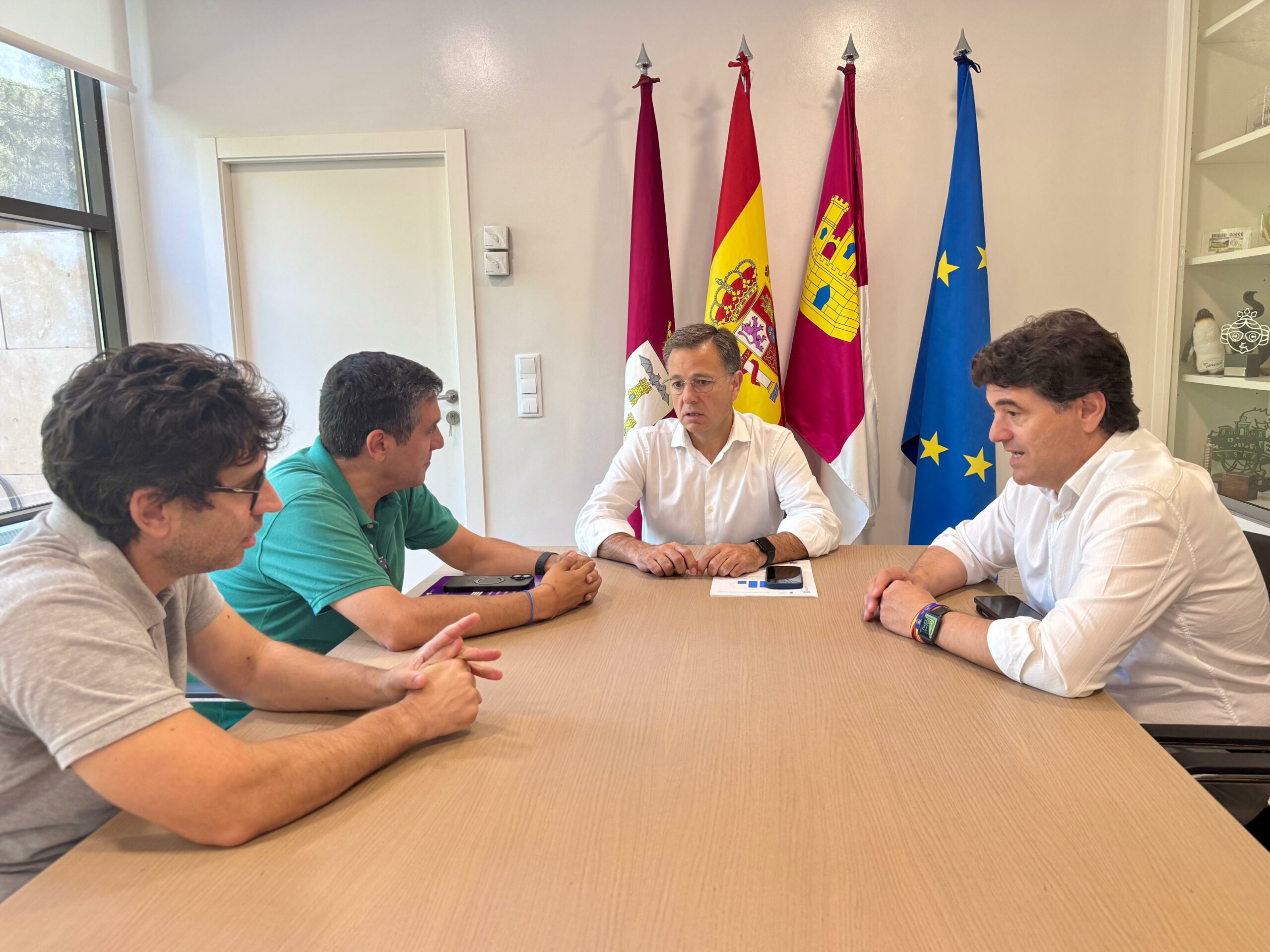 VISITA-JAVIER-ORTEGA-CCOO