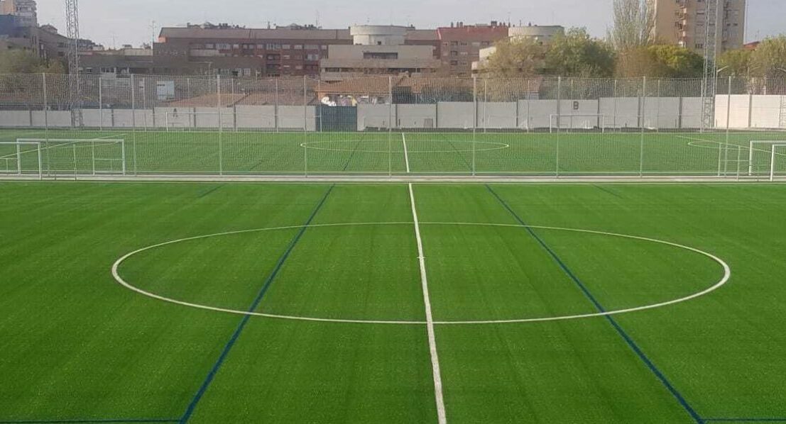campos de fútbol de césped artificial del Carlos Belmonte