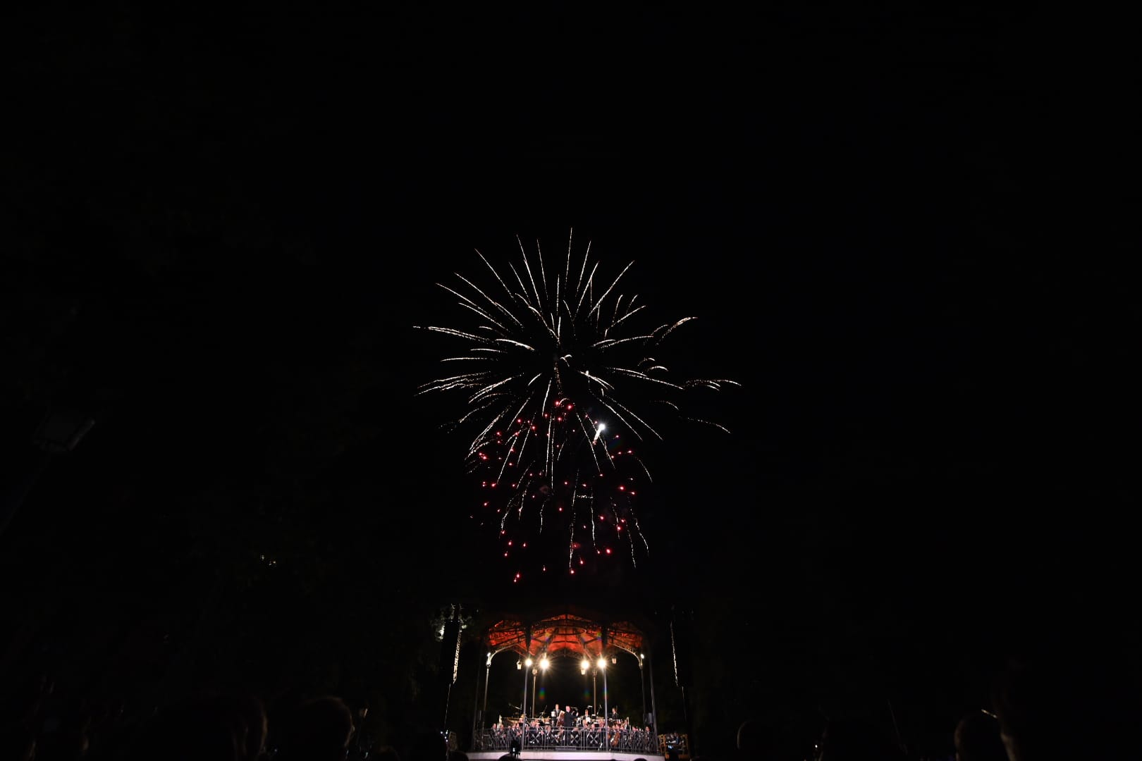 25-09-17 pirotecnia5