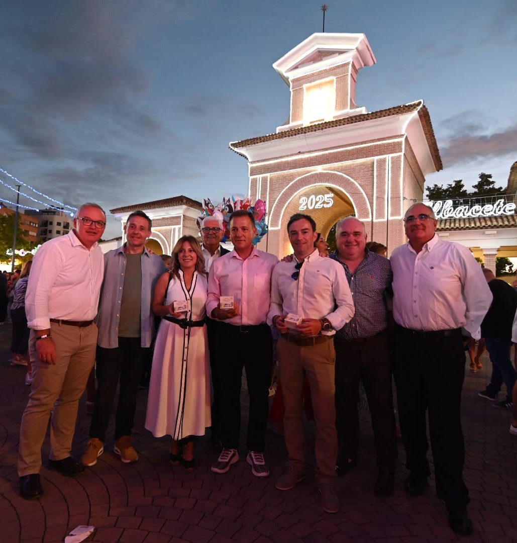 Foto.Acto homenaje Manuel Blanco, creador del Miguelito (5)