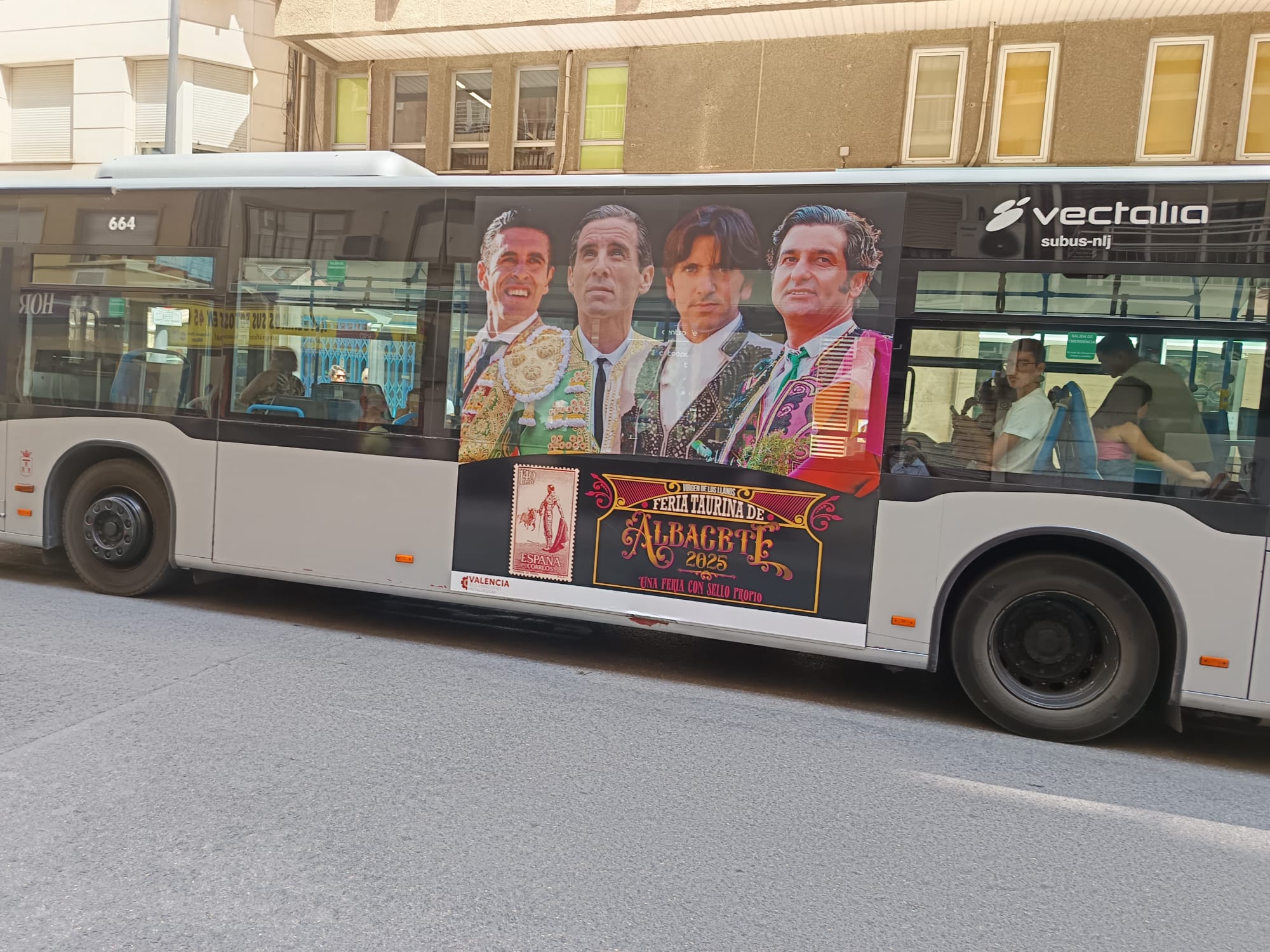 cartuel tautrino bus urbano