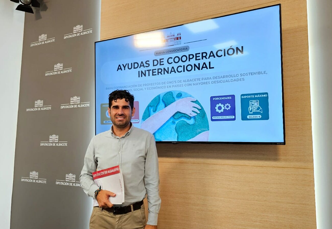 Diputado Area Social presenta Convocatorioa Coop Internacional 2025 I
