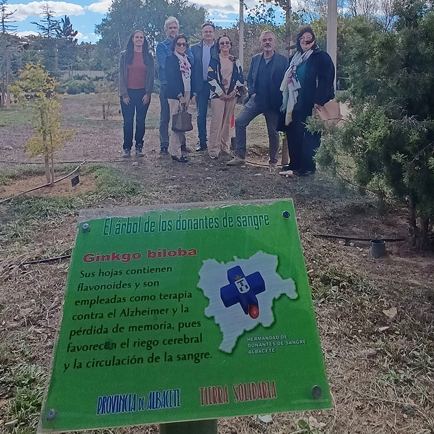 X ANIVERSARIO DEL ÁRBOL DE LOS DONATES DE SANGRE
