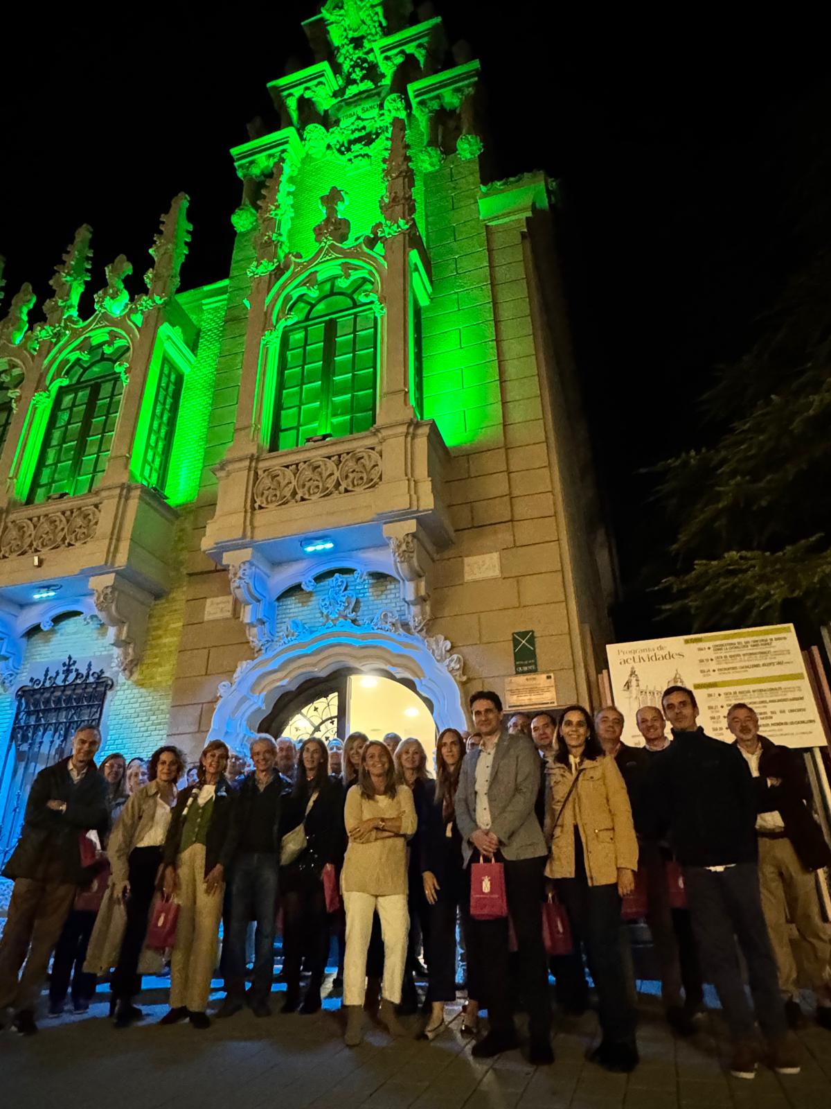 inspectores de hacienda en una visita guida