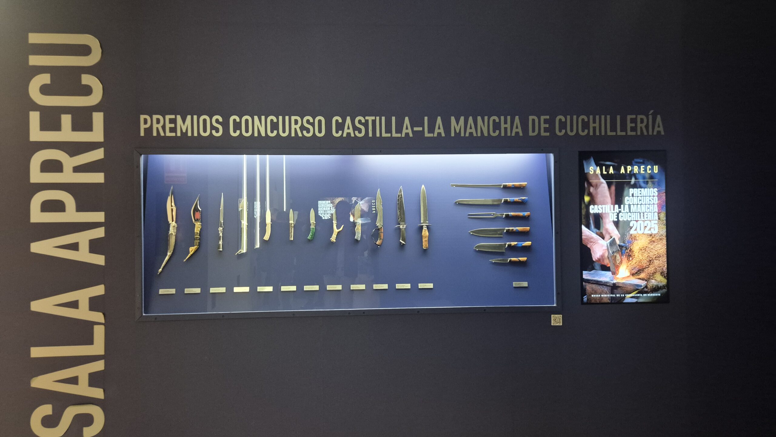 vitrina de los Premios Aprecu