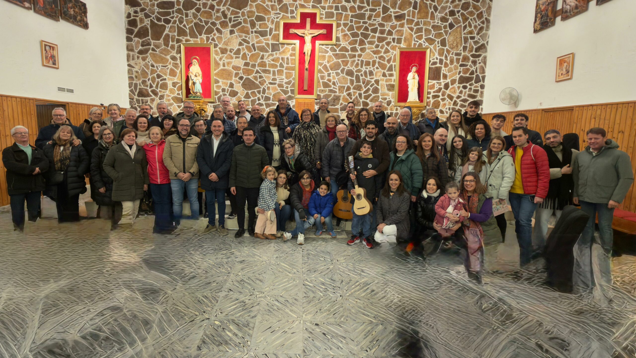 XXIII Encuentro de Cuadrillas en el Llano; la Ronda Alcucera de La Roda y la Cuadrilla de la Abuela Santa Ana