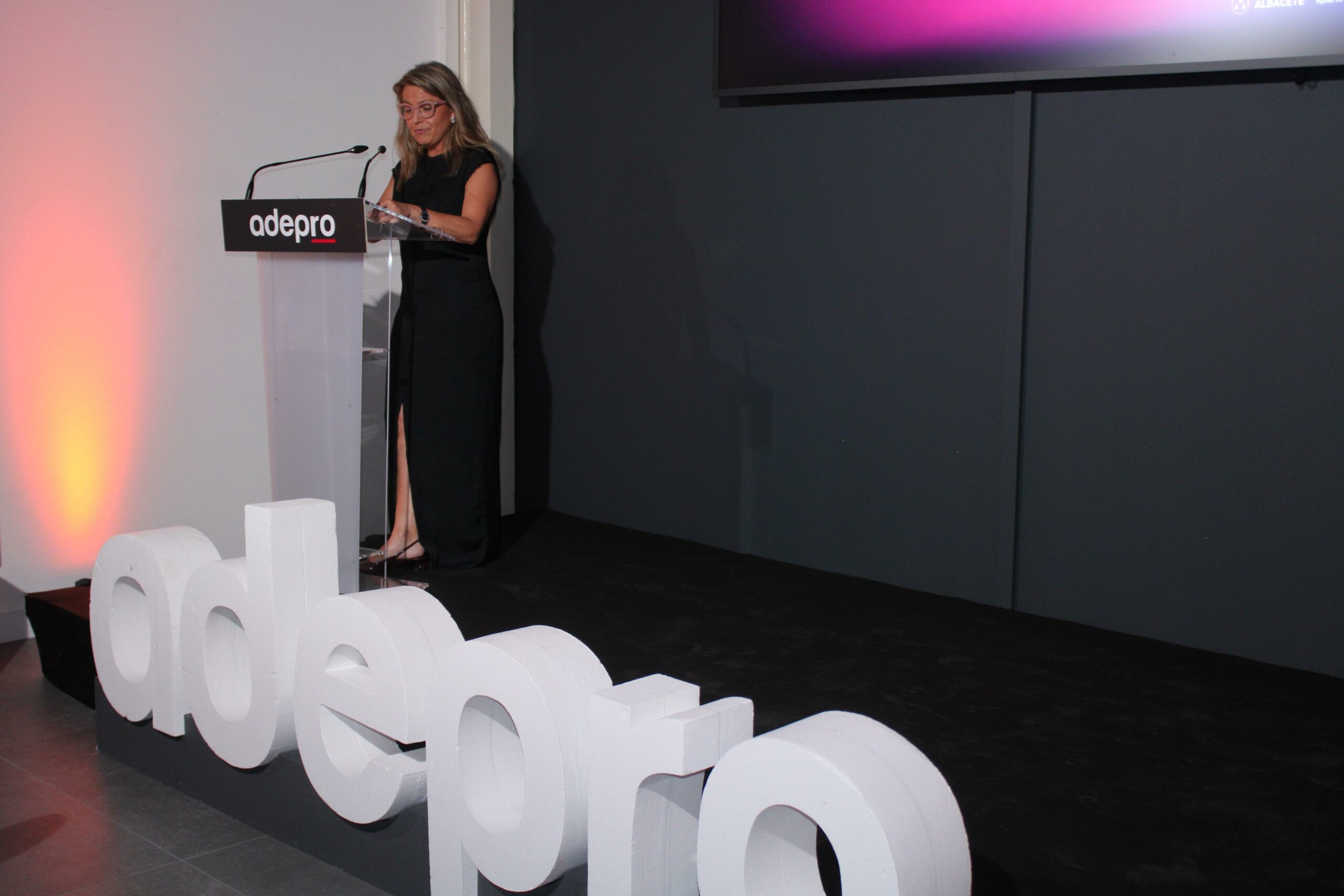 Archvo Embajador Romica 2025 (5)