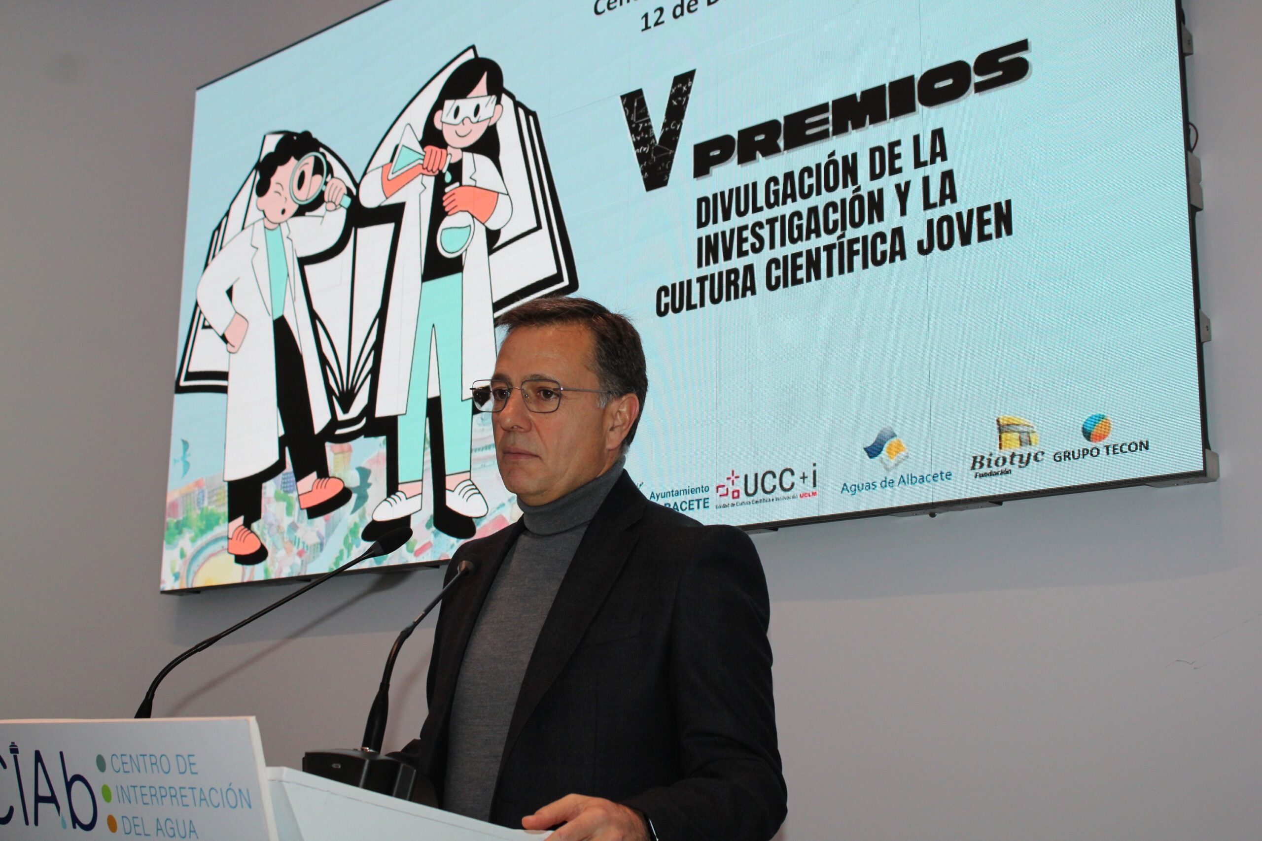 Foto. V Premios a la Divulgación de la Investigación y la Cultura Científica Joven (21)