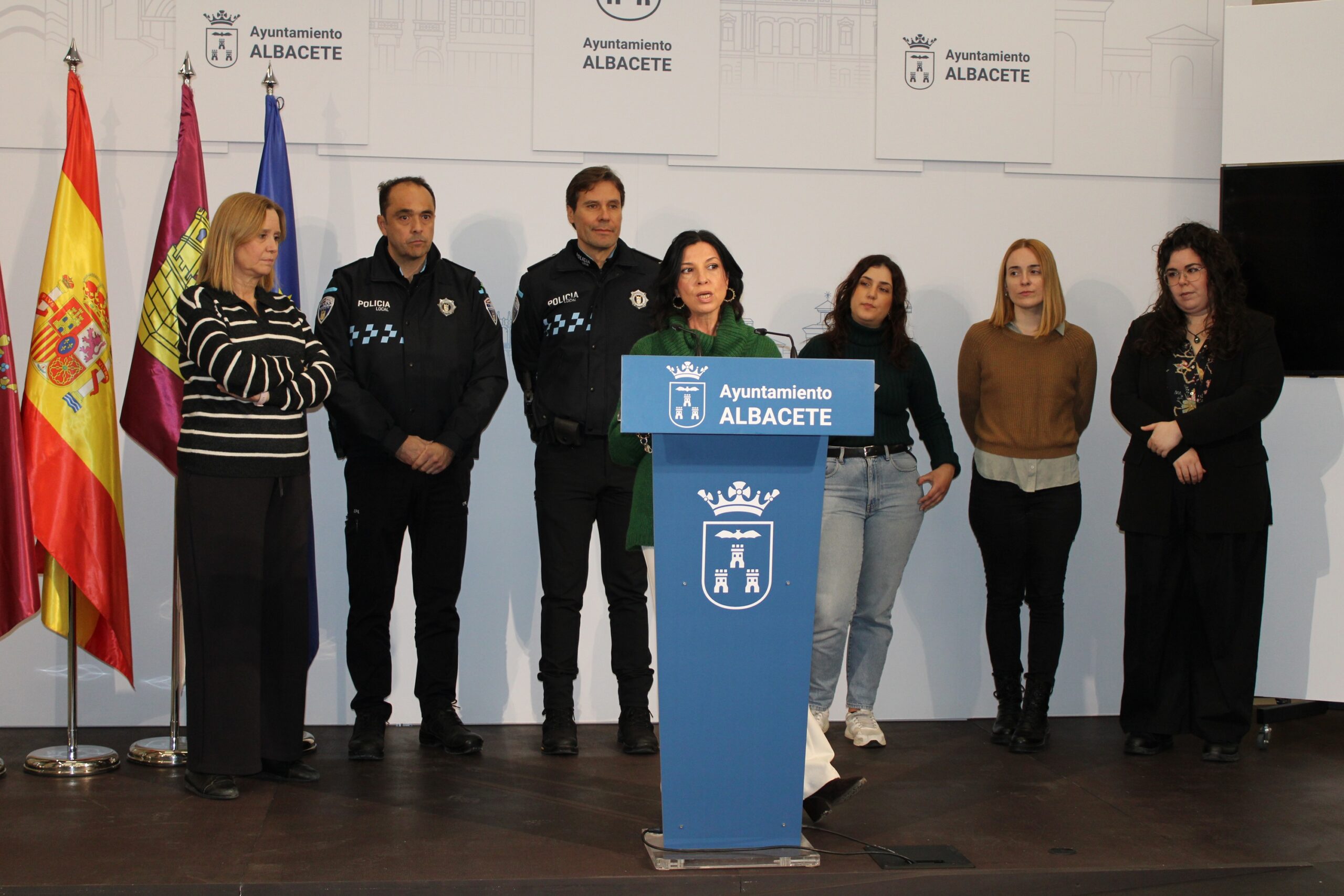 Foto.Presentación campaña de prevención de agresiones sexuales en Navidad (7)