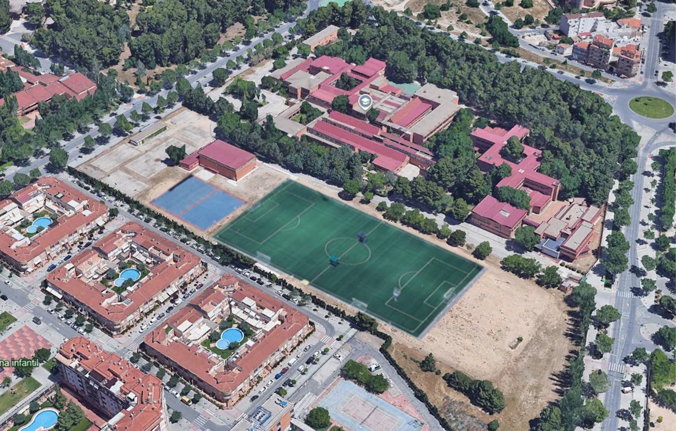 Tras la actuación en el campo de la Universidad Laboral