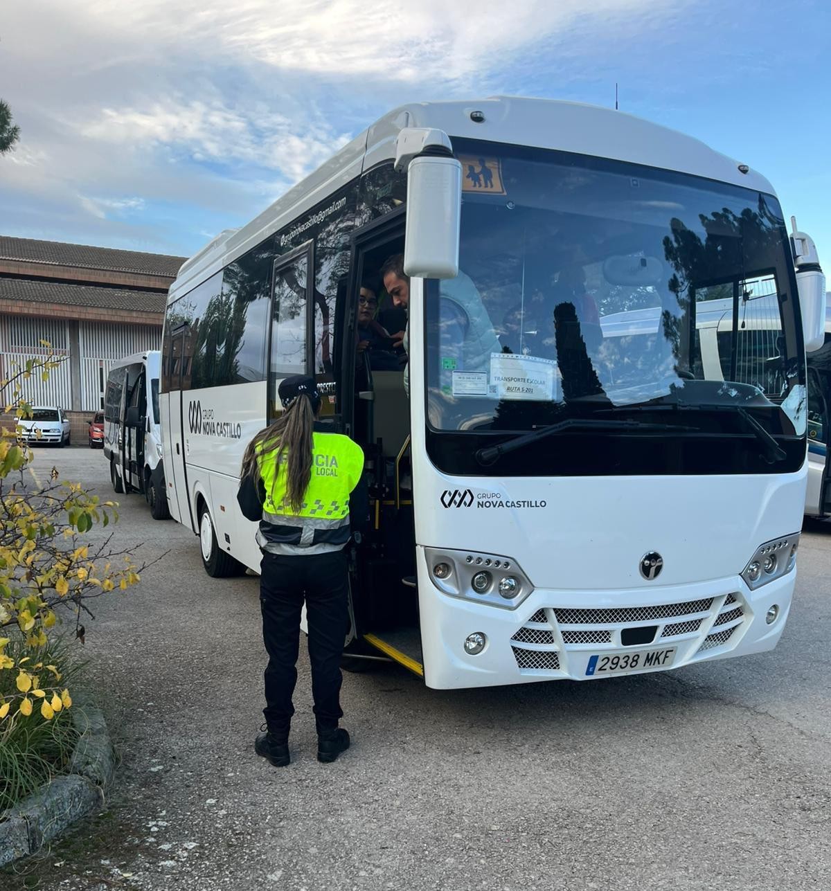 Foto archivo campaña transporte escolar policia local