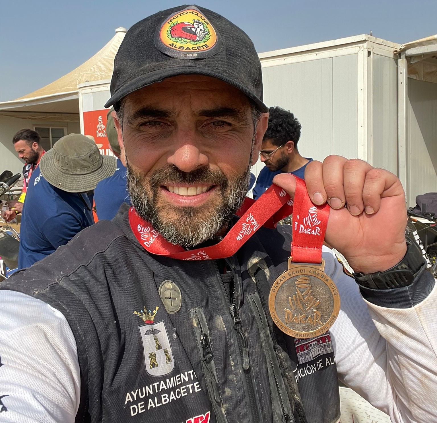 Foto.Juan Carlos Torres finaliza el Rally Dakar 2026 (1)