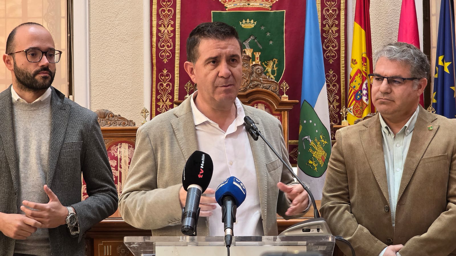 presidente de la Diputación de Albacete, Santi Cabañero