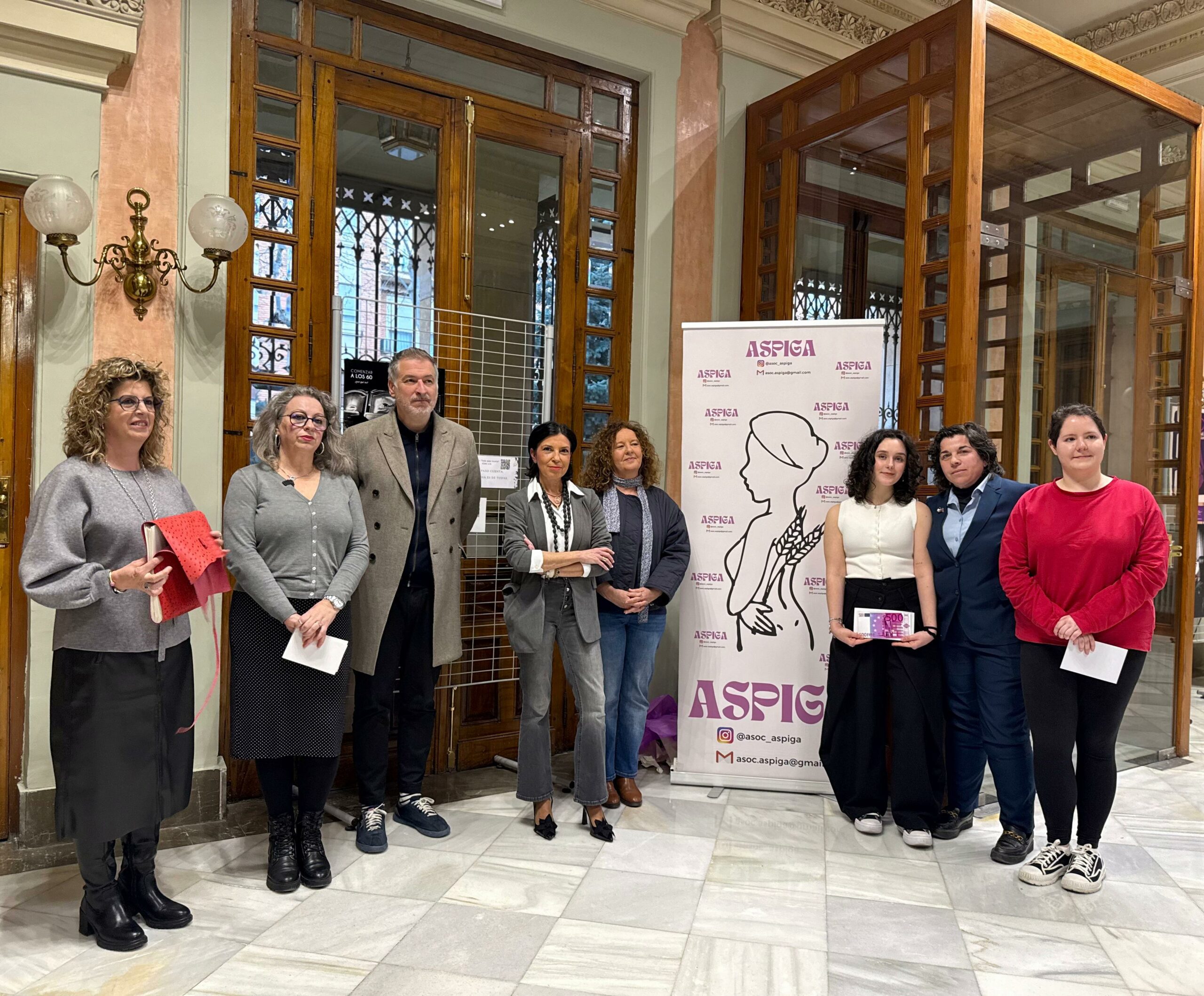 entrega de premios del III Certamen de Expresión Artística aspiga