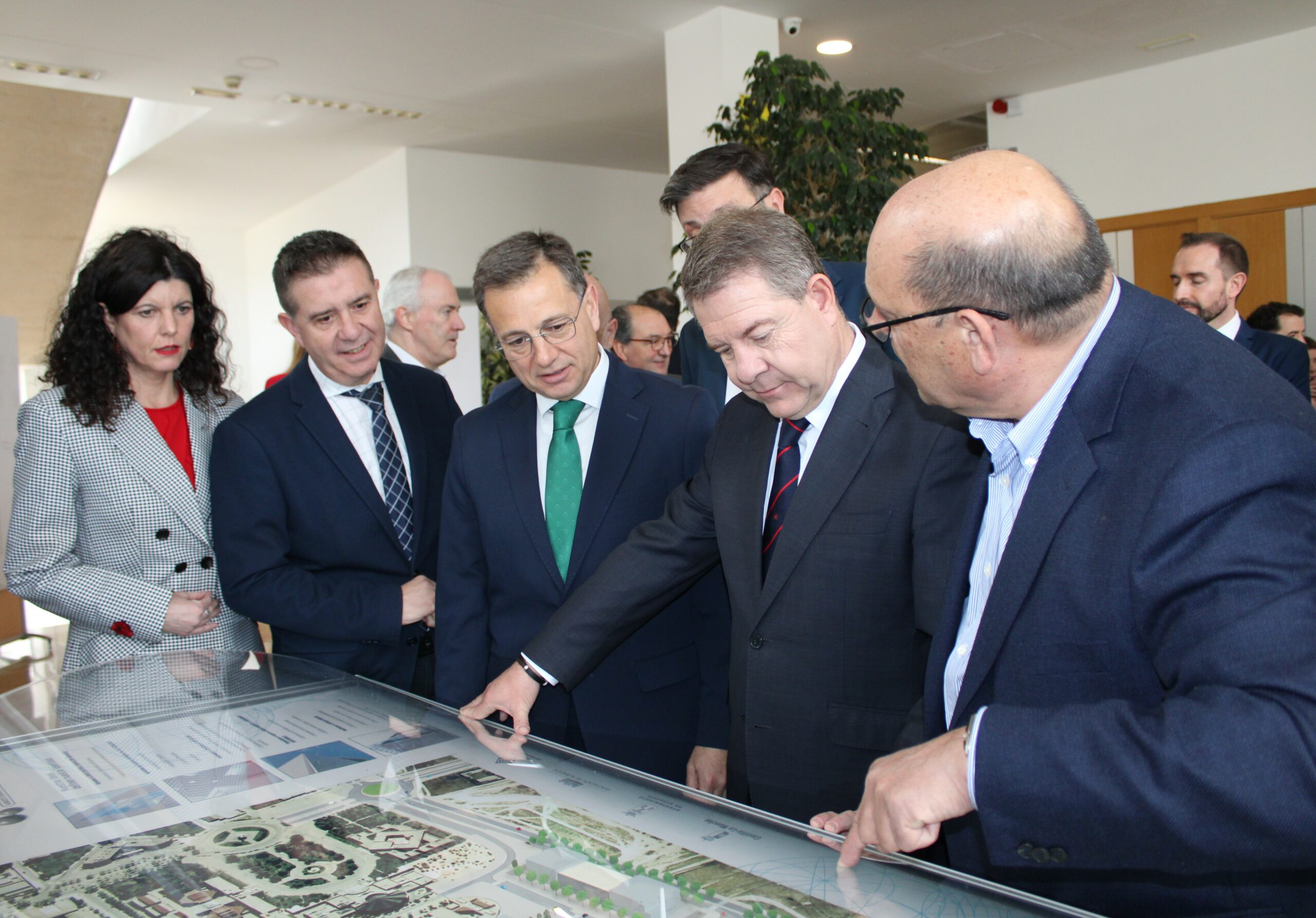 Foto Presentación proyecto ampliación Parque Científico y Tecnológico. Sexto edificio (1)