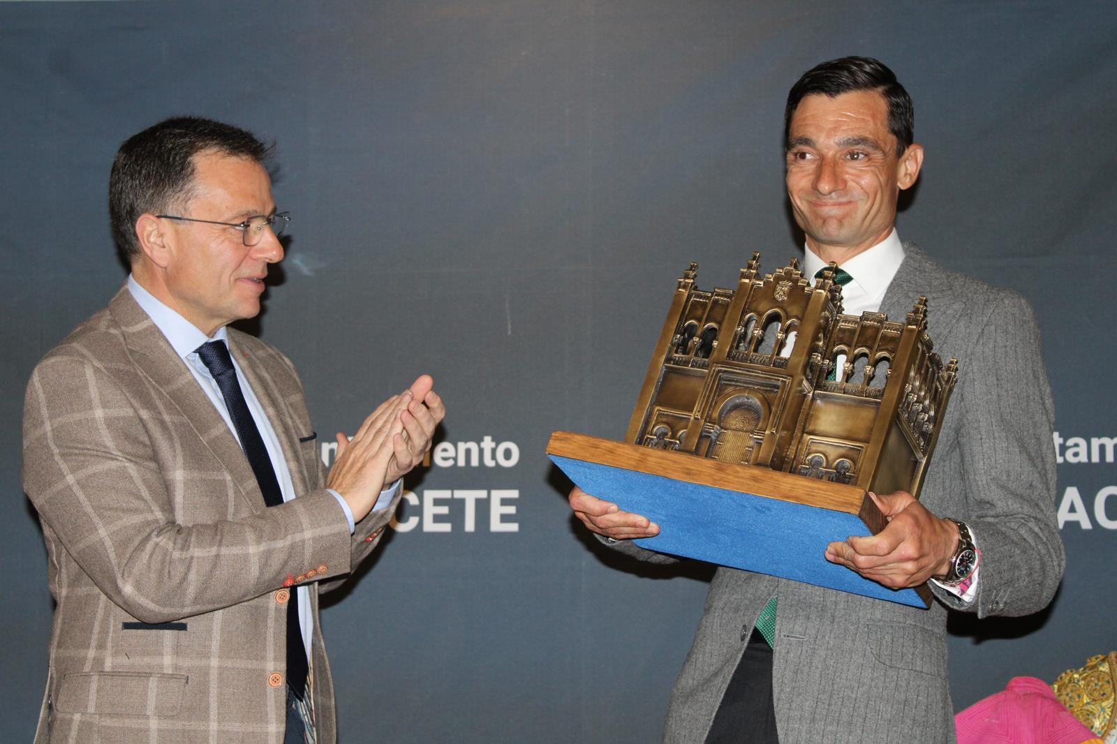 Foto.Premios taurinos Feria 2025 (16)