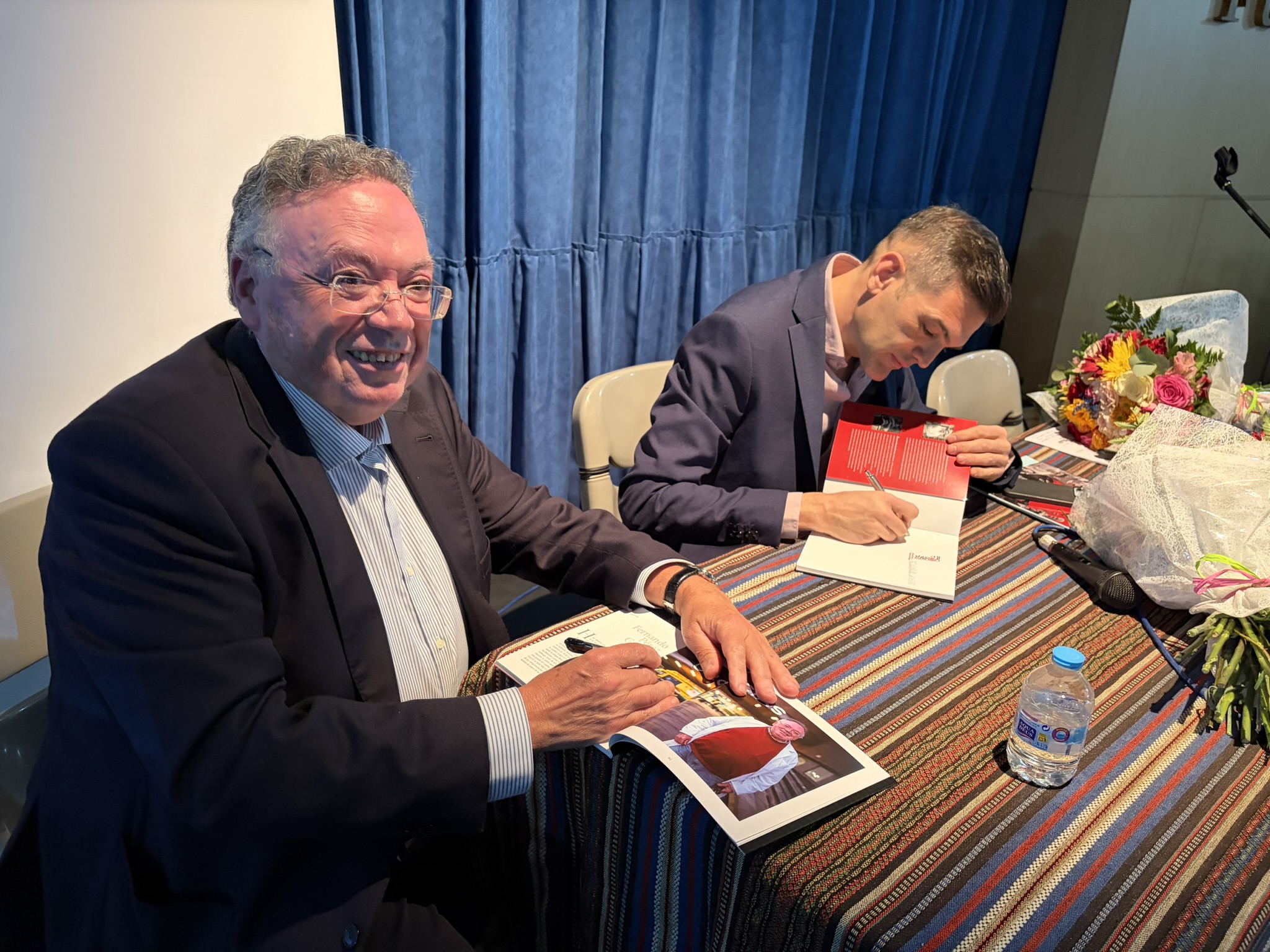 Fuentealbilla reconoce a su vecino, el Doctor Pérez Gómez