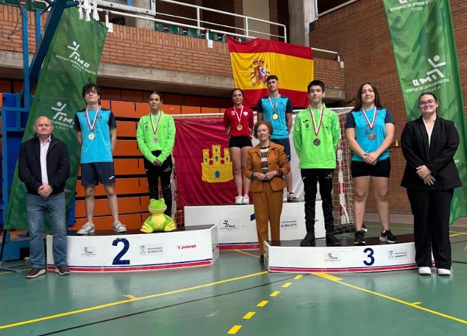 Foto.Campeonato regional de gimnasia de trampolín