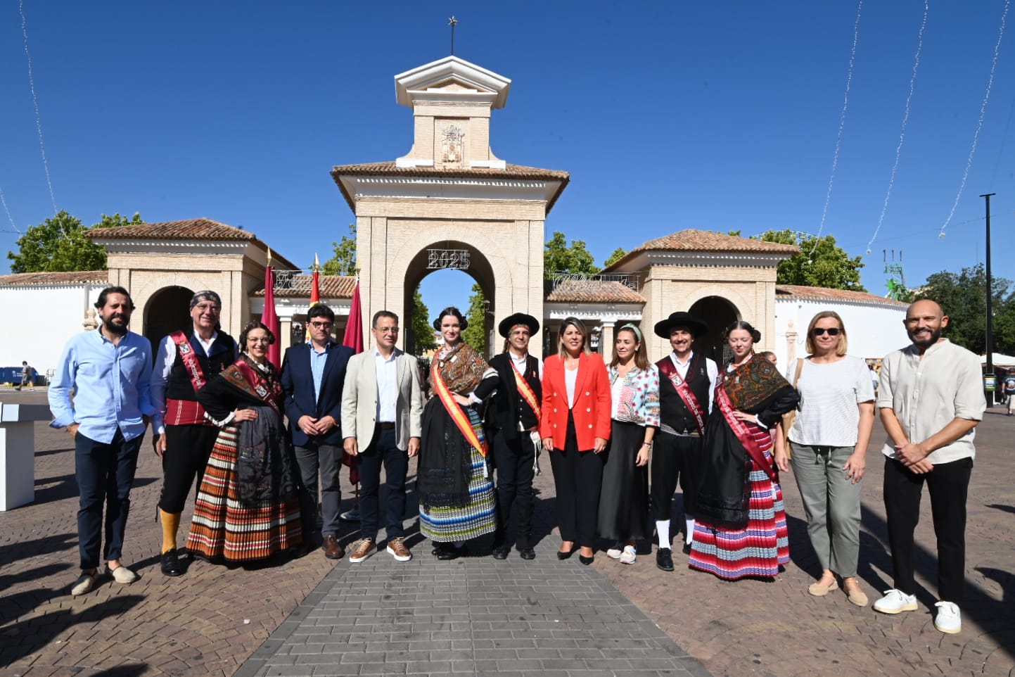 Foto.Convenio Albacete y Cartagena promocion turística. Feria 2025 (15)