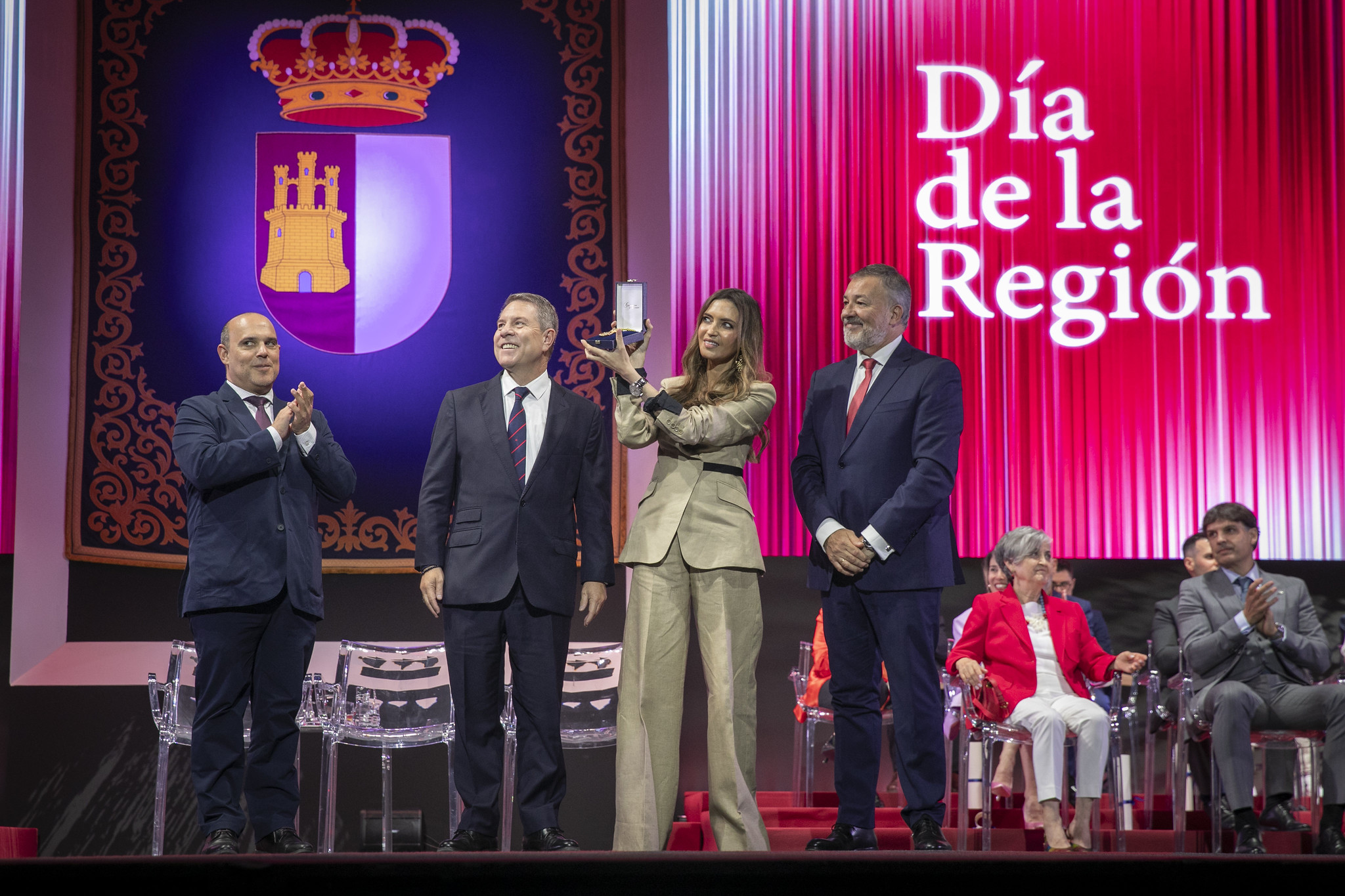 Sara Carbonero Fernando Morientes Medalla Oro Castilla-La Mancha