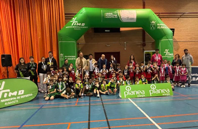 uegos Deportivos Municipales Albacete 2026 entrega trofeo