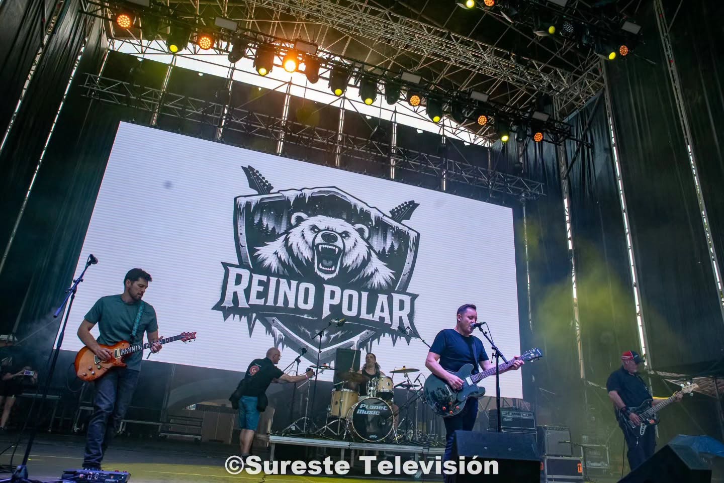 Reino Polar actuando en el Recinto Ferial de Albacete durante el Memorial Alberto Cano