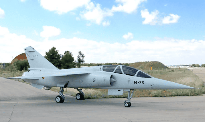 inauguración Mirage F1 Albacete
