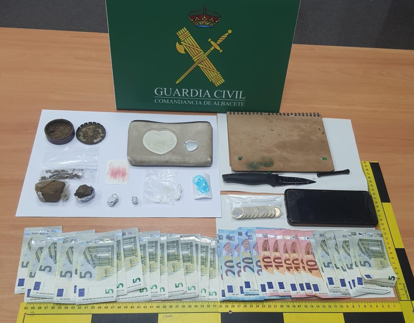 Guardia Civil y Policía Local de Tobarra en el dispositivo contra el tráfico de drogas
