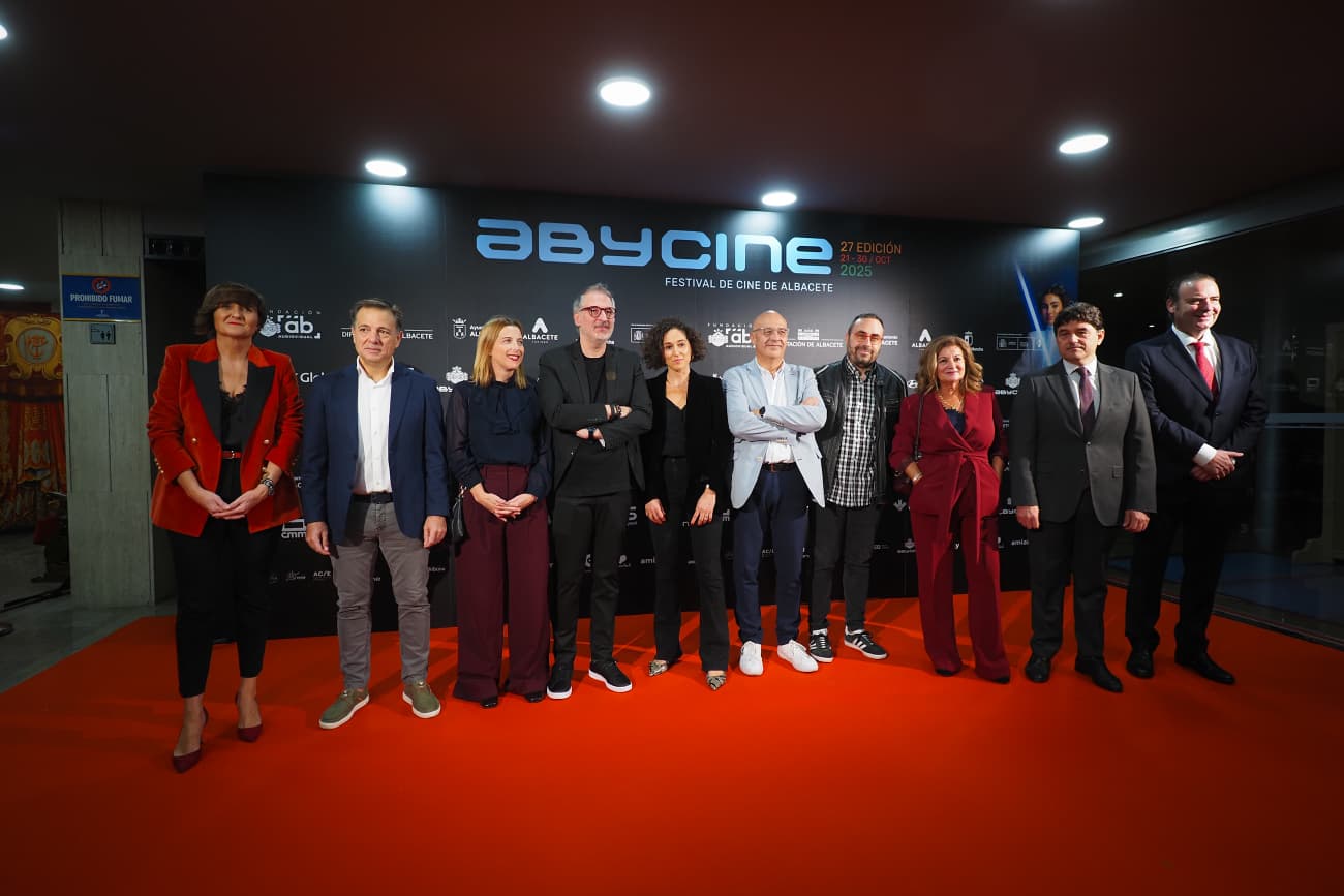 Foto.Gala inaugural XXVII Abycine (2) (002)