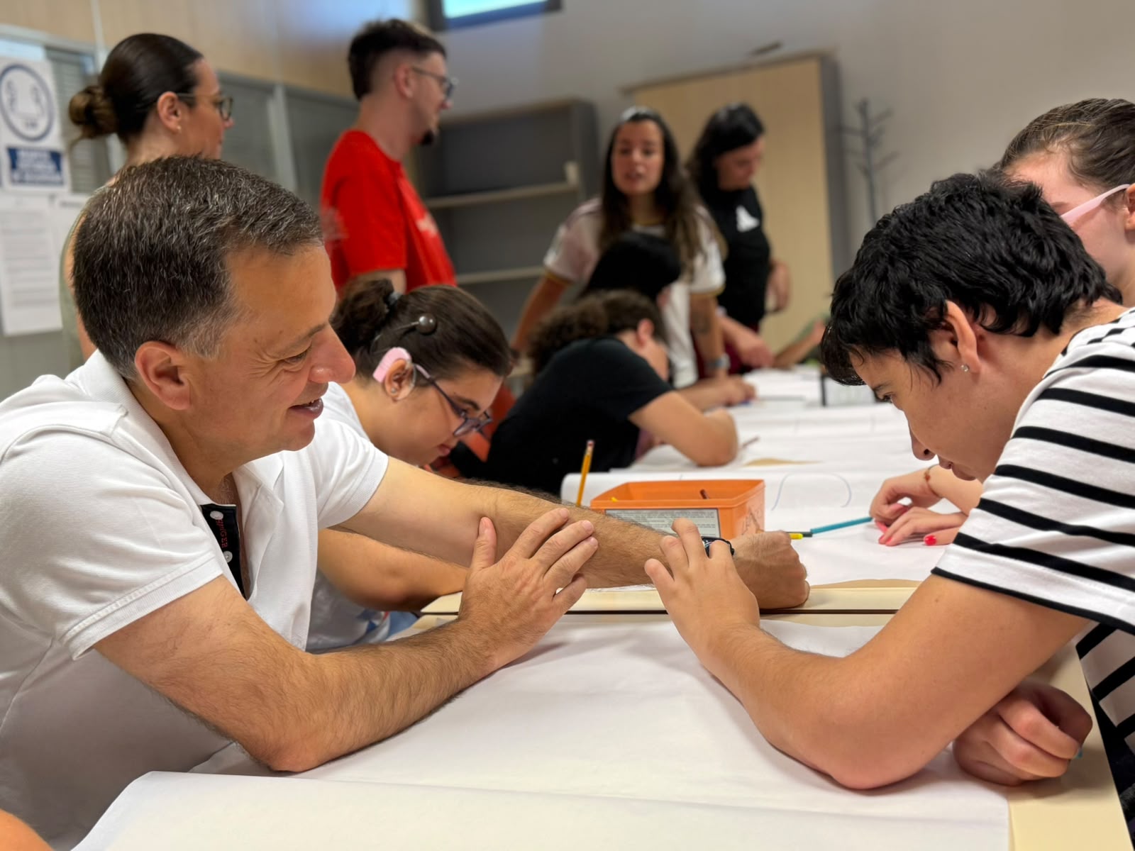 Foto.Visita Escuela de Verano de Asprona (6)