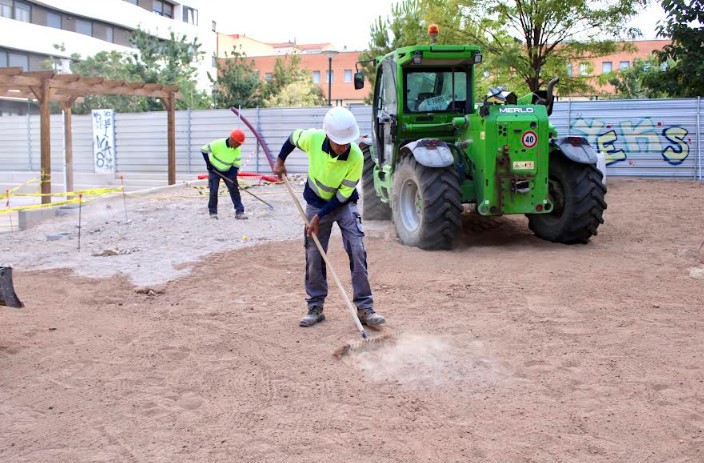 trabajos en el solar de la calle Ángel.