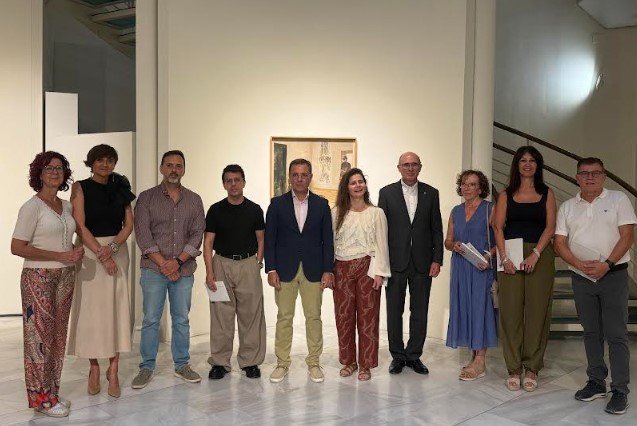 Manuel Serrano y Elena Serrallé junto a los premiados de la XVI Bienal de Artes Plásticas Ciudad de Albacete