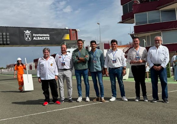 diputados en el circuito de velocidad de albacete