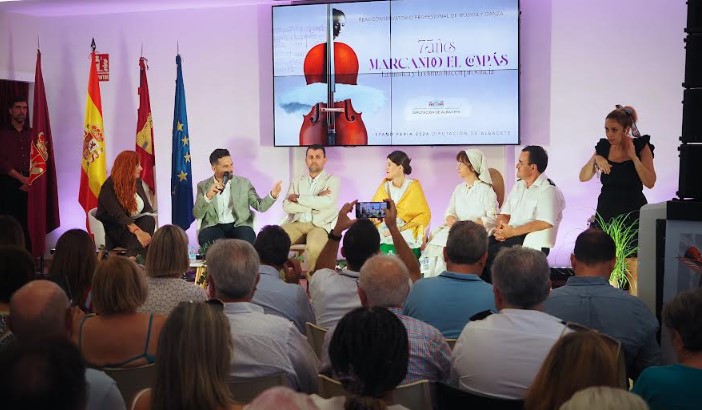 Miguel Zamora y Eliseo Fernández durante el acto dedicado a Hoya Gonzalo Albacete en el Recinto Ferial