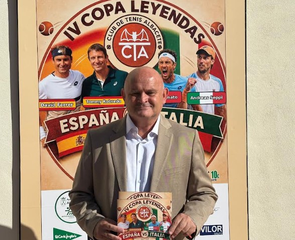 Foto.Presentación IV Torneo Leyendas del Tenis paco villaescusa