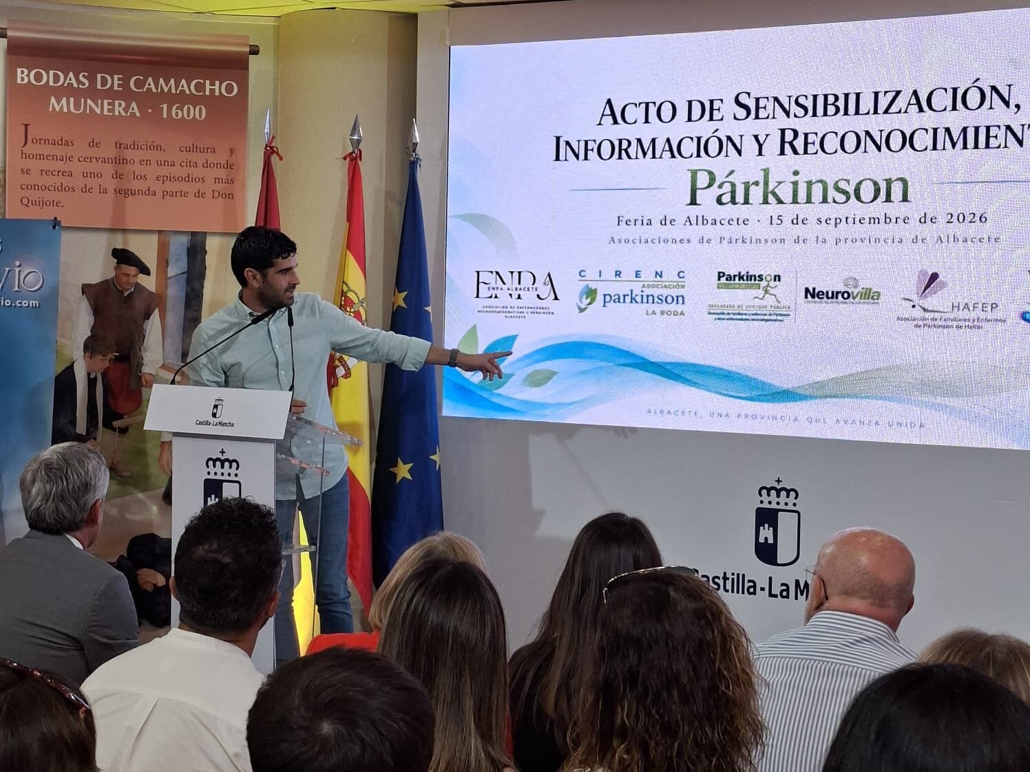 Diputado José González en reconocimiento a Parkinson Villarrobledo III (1)