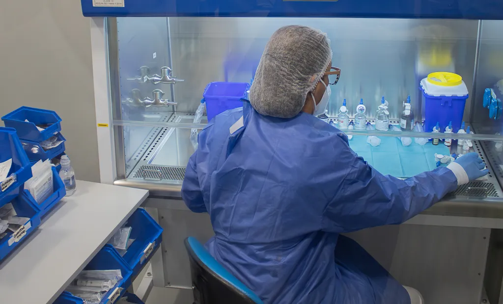 NP - EL SERVICIO DE FARMACIA MEJORA SUS INSTALACIONES.jpg