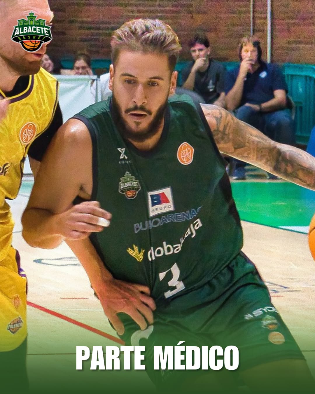 El base Víctor Aguilar disputando un encuentro con el Bueno Arenas Albacete Basket